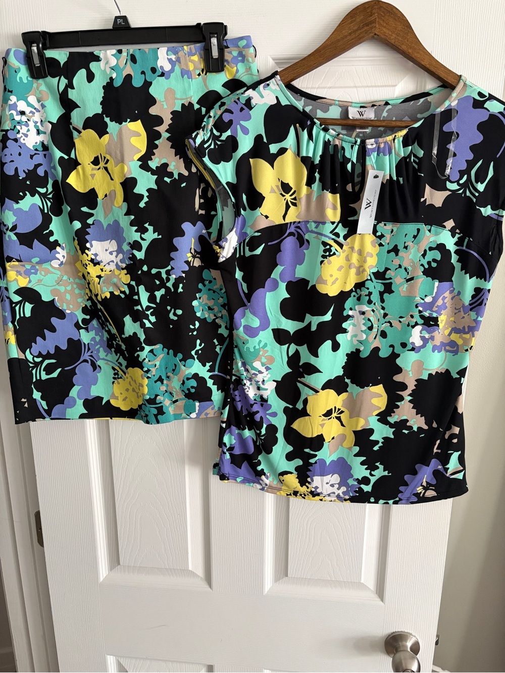 Worthington Floral Cap-Sleeve Top in Mint, Yellow, Purple & Black